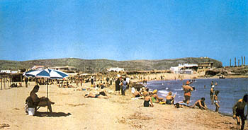 Playa de El Arenal. Javea, Alicante, 1960 / El arenal Beach in Javea, Alicante, 1960