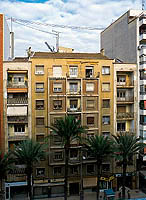 Edificio en Av. Estacin n 10, 1949. Fachada/Building at no. 10 Av. Estacin