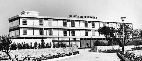 Clínica Vistahermosa. Alicante 1960. Foto de época / Vistahermosa Clinic, Alicante, 1960. Period photograph